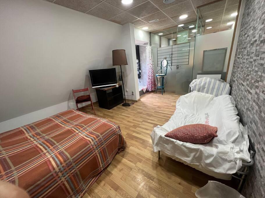 Apartamento Privado 4 En Chalet,Mascotas Si Matadepera Esterno foto